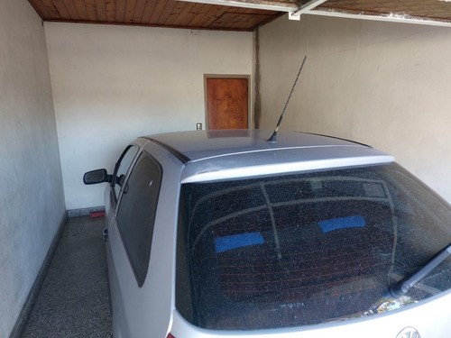 Imagen 3 de 17 de Casa En Venta En Lanús Oeste