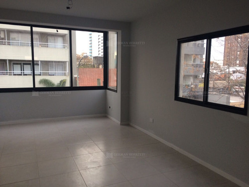 Departamento En Venta Ubicado En Lanús Este, Zona Sur