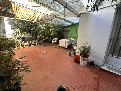 Casa 3 Dormitorios/cochera/pati0- Barrio Mayoraz