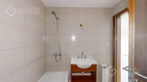 Venta, Amb A Estrenar En Plaza Colon