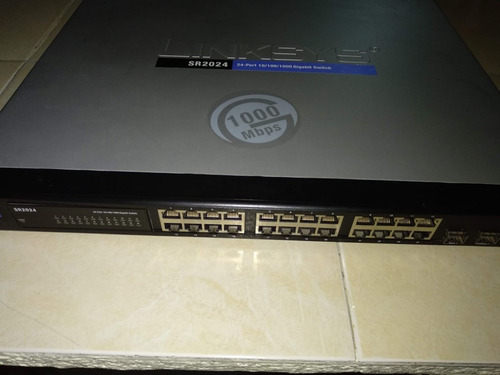 Linksys (cisco) Sr2024 24-port 10/100/1000 Gigabit Switch (Usado)