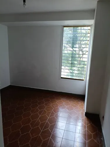 Apartamento En Venta. El Paraíso.
