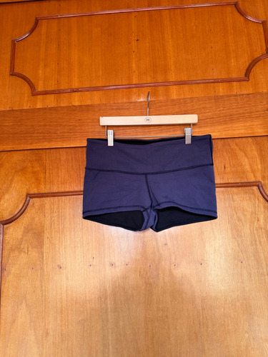 Short Deportivo Lululemon Reversible Boogie Short 8 (Usado)