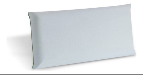 Almohada Touch Viscoelastica Tradicional 70x13x35. Impecable Blanco (Usado)