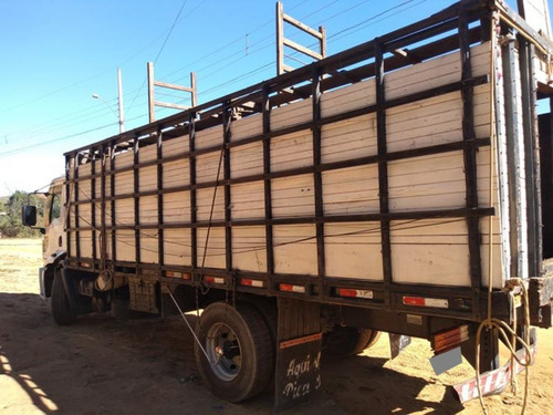Ford Cargo 1319 Toco 4x2 Ano 2013 Gaiola De Boi.