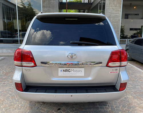 Imagen 2 de 15 de Toyota Land Cruiser 200 4.5 D4-d Vx Aut 2010