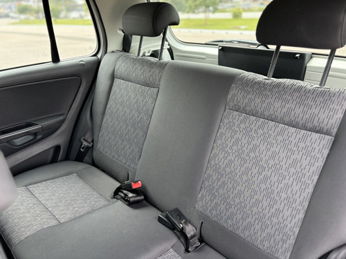 Volkswagen Fox Fox 1.0 Mi Total Flex 8V 5p