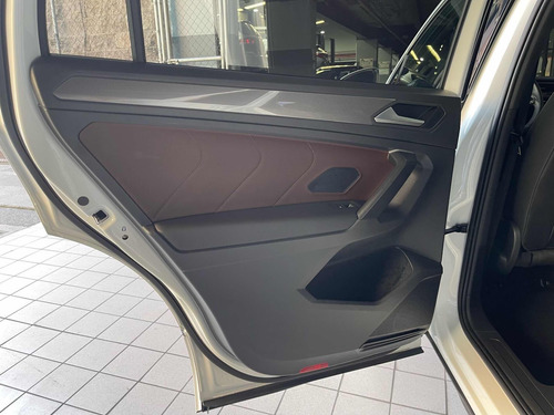 Volkswagen Tiguan 1.4 R-line