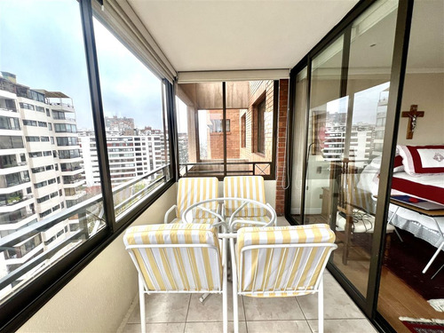 Departamento En Venta De 3 Dorm. En Las Condes