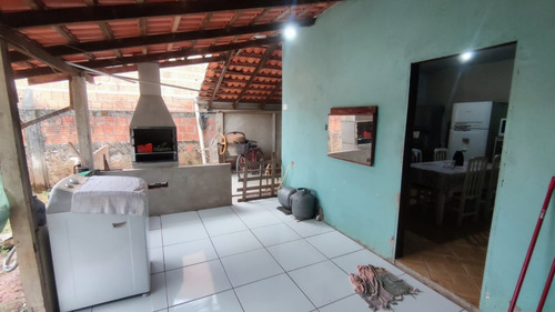 Imagem 11 de 28 de Casa No Bairro Morro Do Meio | 04 Dormitórios | Estuda Permuta Por Apartamento - Sa02176 - 70581706