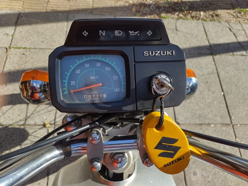 Imagen 9 de 10 de Suzuki Ax 100 2010