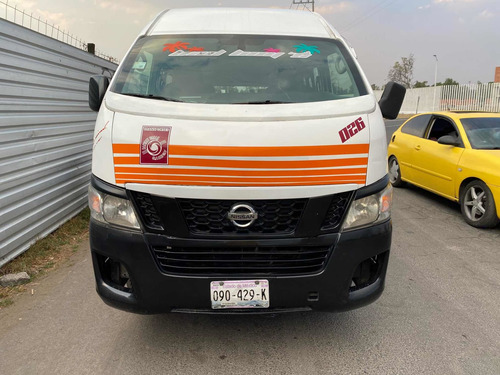 Imagen 7 de 8 de Nissan Urvan 2014 2.5 Panel Ventanas Mt