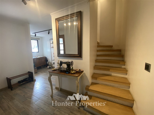 Casa Venta De 5 Dorm 5 Baños En La Reina Principe De Gales