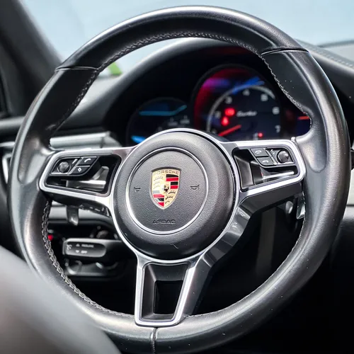 Porsche Macan 3.6 Turbo