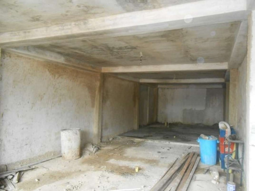 Imagen 6 de 7 de Rivero Bienes Raíces Vende Local Obra Gris En Palo Negro / 04124959888