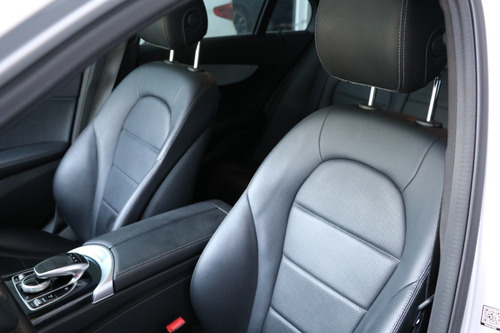 Imagen 14 de 16 de Mercedes Benz C250 Style