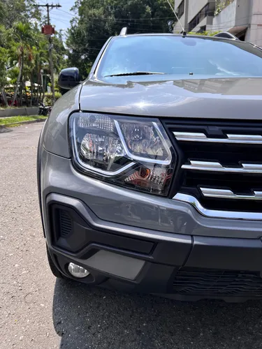 Renault Duster Oroch 2.0 Intens