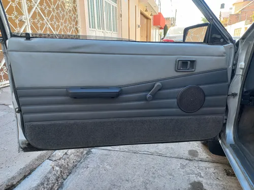 Nissan Sentra Gss 5vel Aa Mt