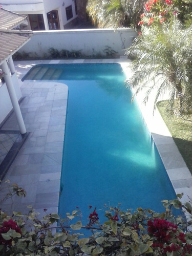 Casa À Venda No Alphaville Residencial 11 Com 4 Dormitórios - Cnc1526