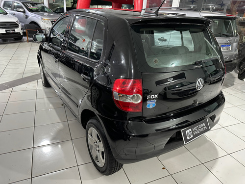 Volkswagen Fox 1.0 Vht Route Total Flex 5p