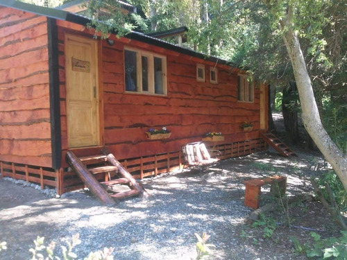 Alquiler De Cabaña En Bariloche, En Hermoso Bosque