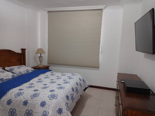 Imagen 12 de 16 de Apartamento De 4 Habitaciones Planta Baja Con Muelle