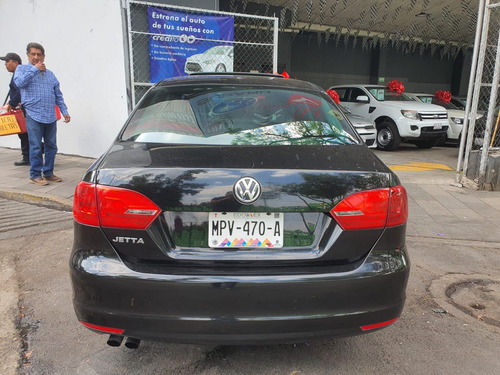 Volkswagen Jetta 2.5 Sport L5 Man Qc Nav B A C B E At