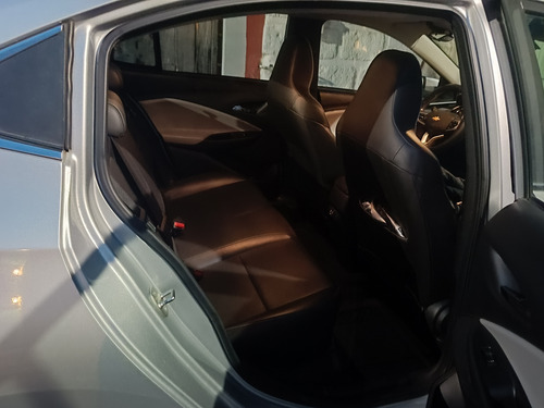 Chevrolet Onix 1.2t Premier L At