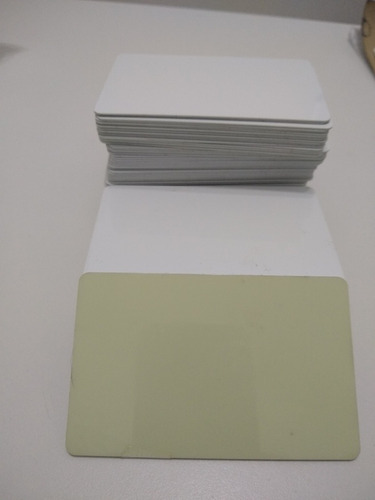 Tarjetas Para Carnets De Pvc Autoadhesivas( Pack De 10)