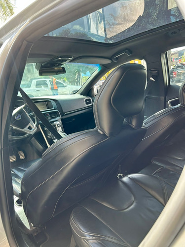 Volvo V40 2.0 T5 R-design Aut. 5p