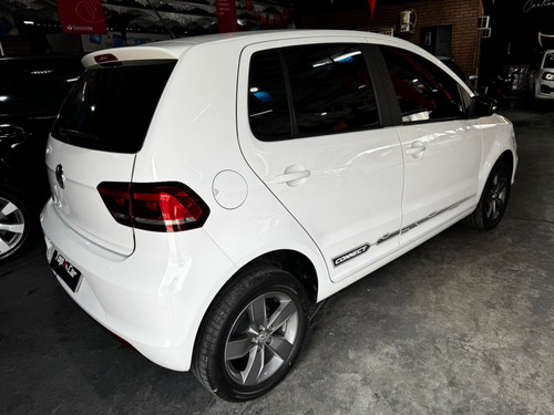 Volkswagen Fox 1.6 MSI TOTAL FLEX CONNECT 4P MANUAL