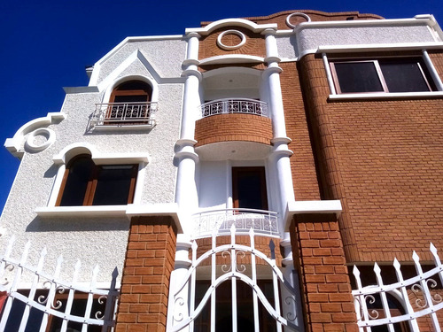 Hermosa Casa Nueva 5 Dorm. En Sector Residencial De Quilpué