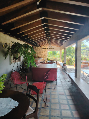 Espectacular Casa En El Manzano, Excelente Vista. Emss