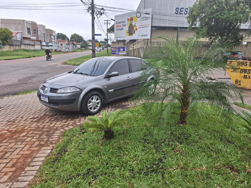 Renault Megane Sedan 2.0 Previlège Aut. 4p