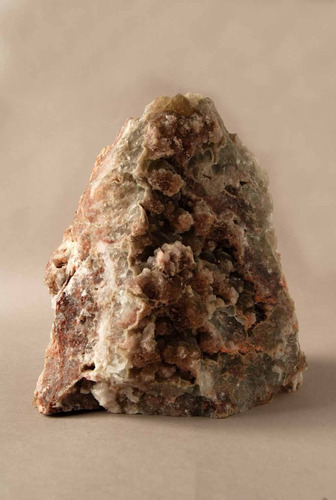 Imagen 1 de 3 de Piedra Fluorita Con Cristales De Cuarzo Pieza De Colección