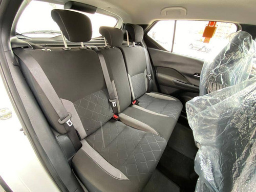 Imagem 8 de 10 de Nissan Kicks 1.6 16v Flexstart S 4p Xtronic
