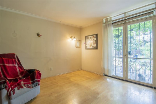 Imagen 8 de 19 de Casa En Venta De 5 Dorm. En Las Condes