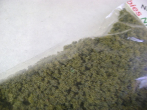 Imagen 3 de 6 de Nico Sobre Esponja Verde O Obscuro Voo H0 (pmf 27)