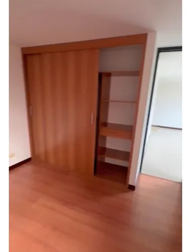 Apartaestudio En Venta Loma De Los Bernal