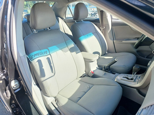 Toyota Corolla Corolla Sedan GLi 1.8 16V (flex) (aut)