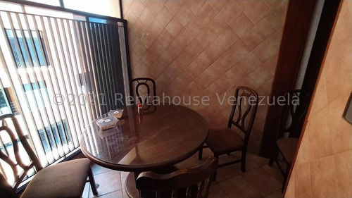 Imagen 25 de 30 de Apartamento En Venta En Avenida Los Leones Este De Barquisimeto Lara 0-4-2-4-5-9-3-7-5-4-2 Rent-a-house Mls: 22-8501