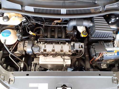 Imagem 10 de 11 de Volkswagen Fox Fox Trendline 1.6 Flex 8v 5p Flex Manual