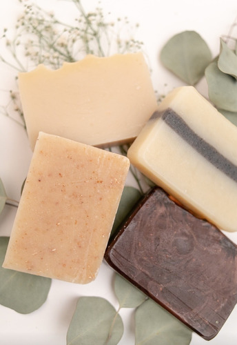 Imagen 4 de 4 de Jabón Natural Artesanal Jabonera Madera Cepillo Dental Bambú