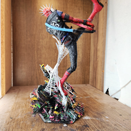 Spider-punk (aranhaverso) Hobie Brown Action Figure