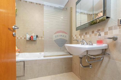 Venta De Depto. 3 Amb.c/cochera En Quilmes Centro