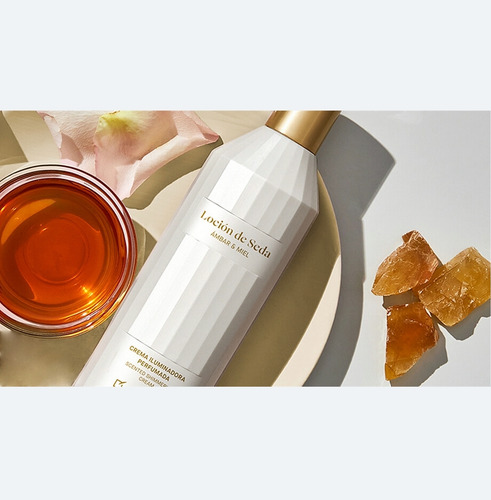 Loción Seda Ámbar & Miel Crema Iluminadora Perfumada Yanbal