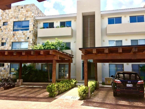 Venta De Excelente Departamento En Serena Yucatán Country Club