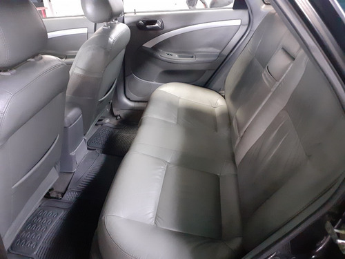 Imagen 3 de 5 de Chevrolet Optra