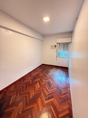 Departamento De Categoría De 3 Dormitorios + Dependencia Y Cochera En Las Heras Al 300, Barrio Sur