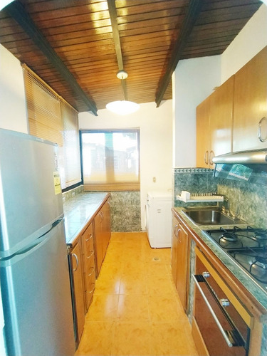 Imagen 3 de 11 de Acogedor Apartamento Urb. Terrazas Del Este, 75mts2